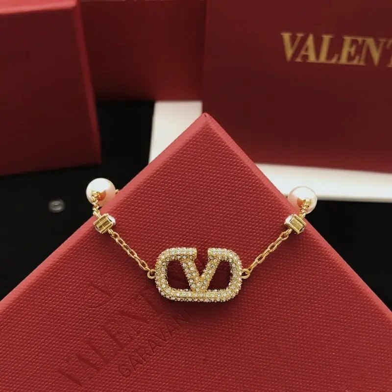 valentino bracelets pour femme s_12615454